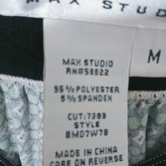 Max Studio M Green Black Boho Peasant Top - Picture 8 of 8